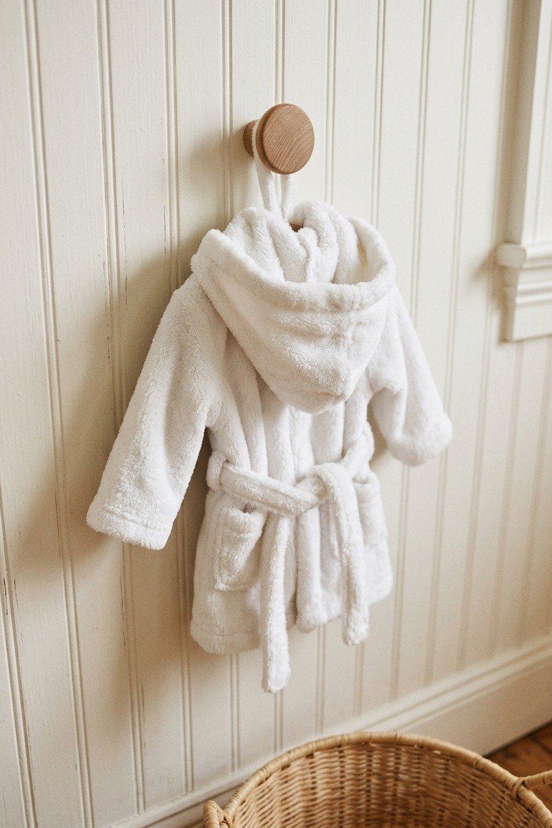 Plush hooded baby bathrobe